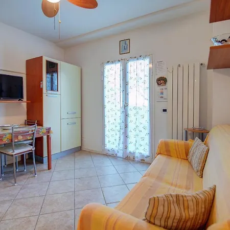 Apartament La Casa Di Maria Cipressa